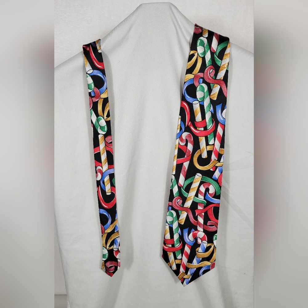 Vintage Silk Ribbon Candy Canes Dillard's mens Tie Holiday Business